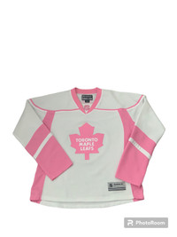 Vintage TORONTO MAPLE LEAFS NHL Pink Jersey Women’s size Small 