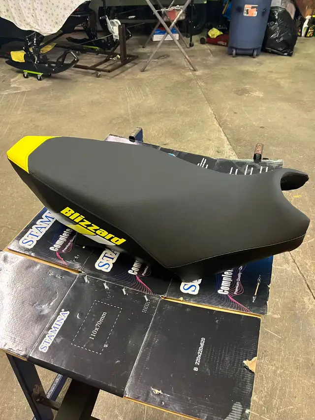 Ski Doo  Gen 4/5 seat for sale. in Snowmobiles Parts, Trailers & Accessories in Stratford - Image 3