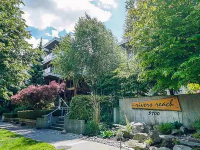 *Available August 1, 2025* Steveston Gem - 2 Bedroom/1 Bathroom Whistler-Like Condo with Mountain Vi...