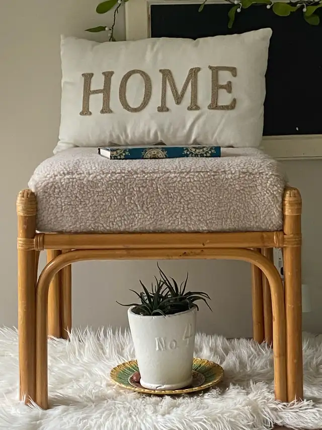 Rattan Footstool/Sherpa Cushion in Other in Ottawa - Image 2