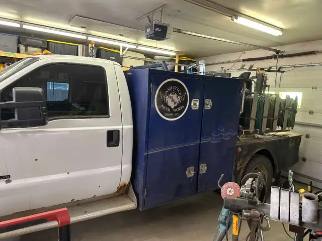 2003 Ford F450 Dually 7.3 L diesel in Heavy Trucks in Regina - Image 6