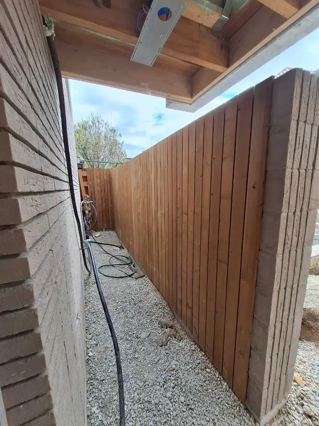 Decks & Fences Carpentry in Decks & Fences in Mississauga / Peel Region - Image 7
