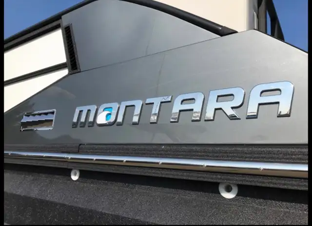 2021 Montara Surf Boss in Powerboats & Motorboats in Regina - Image 6