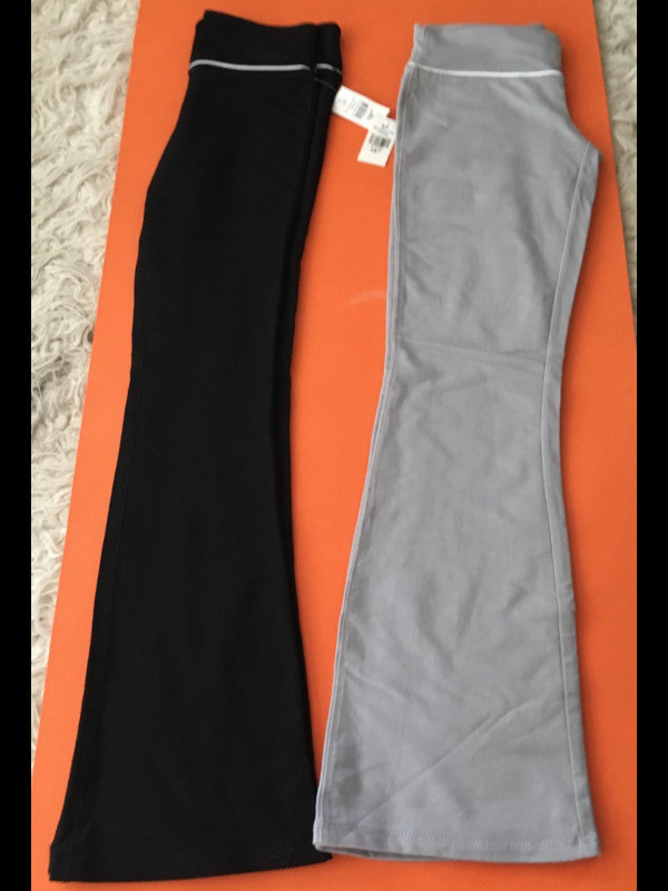 2 Brand New Size Small Yoga Pants in Women's - Bottoms in Vancouver
