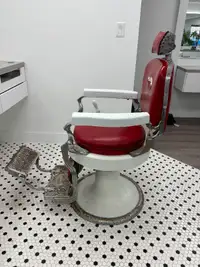 Antique 1930's Barber Chair