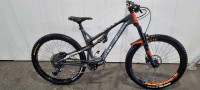 Large Mountain Bike - Intense ACV