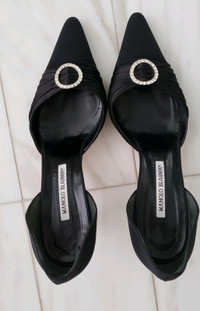 Manolo Blahnik Black High heels with cercal crystal on top