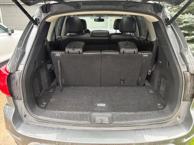 2018 Nissan Pathfinder558375748901294085