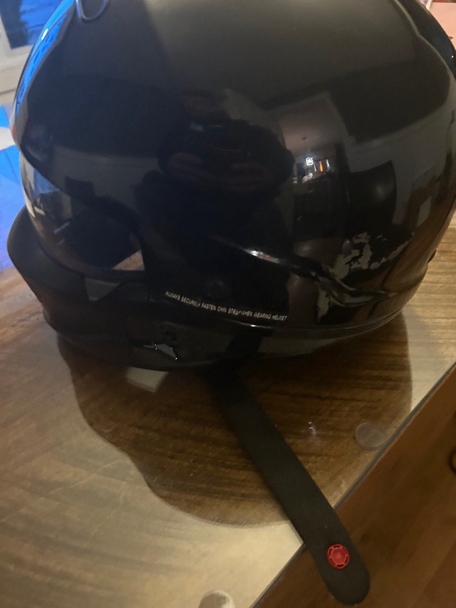Harley Davidson Helmet in Motorcycle Parts & Accessories in Ottawa - Image 3