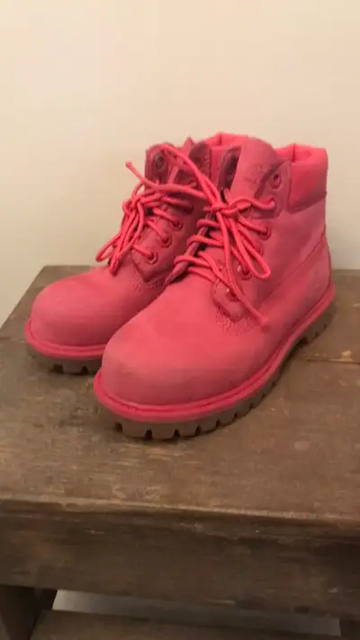 Girl’s Timberland Boots Size 10, View more