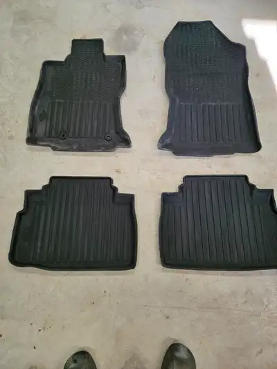 Subaru Forester Winter Car Mats for sale. From a 2020 Subaru Forester Sport. Includes rear cargo mat...