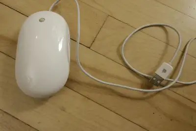 Apple Mighty Mouse The Original A1152, View more