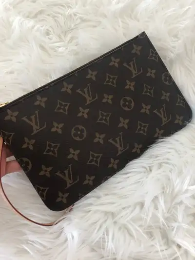 Brand New Louis Vuitton Neverfull Pouch, View more