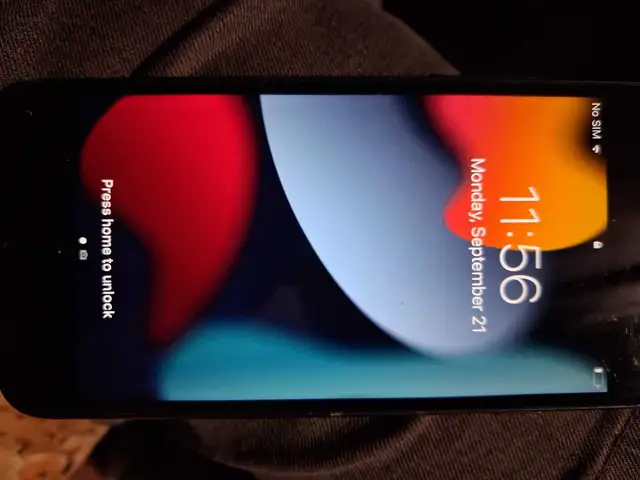 Apple iPhone 7