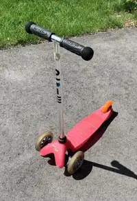 Mini MICRO Classic Kickboard Scooter