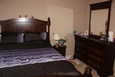 There are 3 rooms. 1 bedroom fully furnished with bed, study table and chair for 550 plus utility. M...