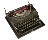 Imperial Good Companion portable typewriter - 1920s