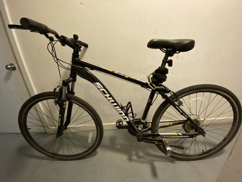 Schwinn hybrid bike Cruiser, Commuter & Hybrid Ottawa Kijiji
