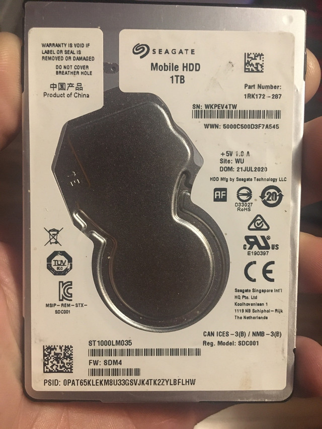 Seagate 1TB, 2.5" HDD in System Components in Winnipeg