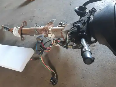 Good steering column out of a 2006 Silverado , key is in the column, complete with stirring wheel an...