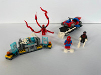 Lego set 76113 Spider-Man Bike Rescue – 233 Pieces – 3 Minifigs