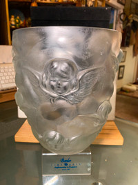 Vtg French Lalique-Style Figural Cherub Angel Frosted Glass Vase