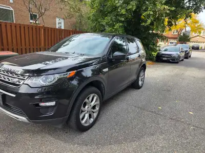 A rear find, 7 passenger seater. Power windows, Power Locks, Power Mirrors, Power Seats, Panorama mo...