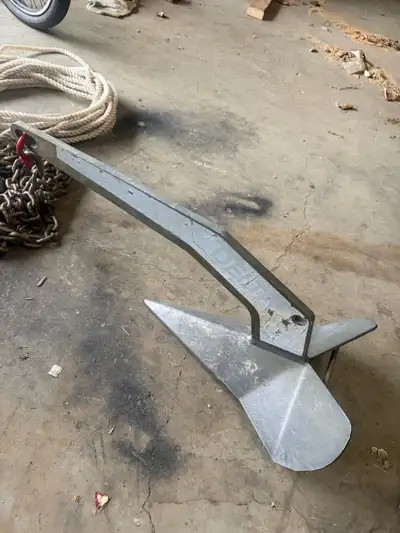 30 pound extreme hold boat anchor includes lots of chain and rope