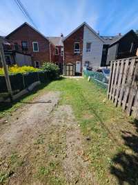 2 bedroom main floor and basement for rent in Toronto City of Toronto Toronto (GTA) Preview