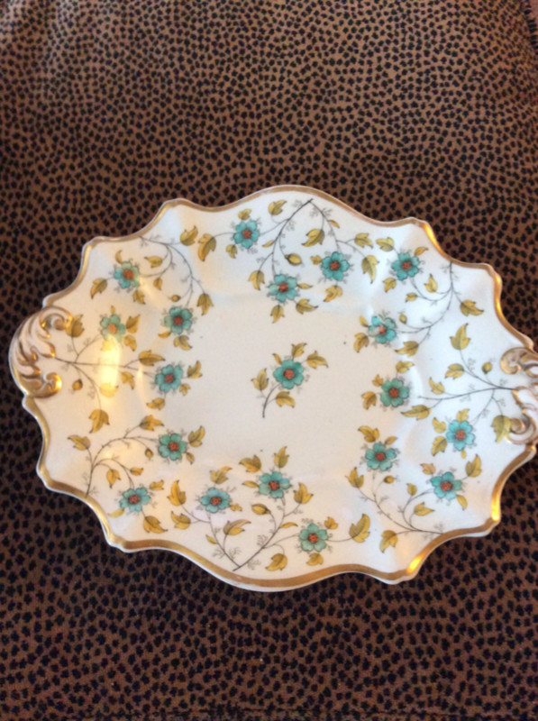 Old, pretty decorative plate., 11 inches across, $3 in Home Décor & Accents in City of Halifax