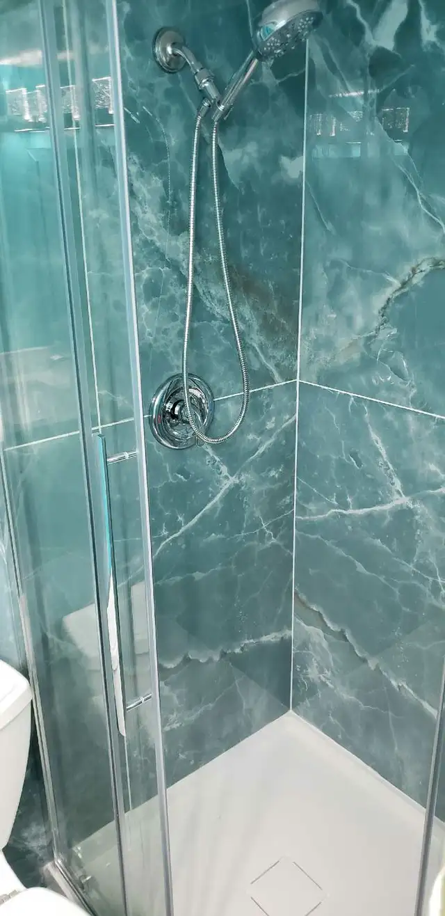 Bathroom Renovation in Renovations, General Contracting & Handyman in Oakville / Halton Region - Image 9