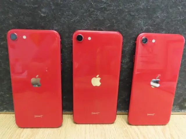Apple 64GB iPhone SE Product Red in Cell Phones in Delta/Surrey/Langley - Image 4