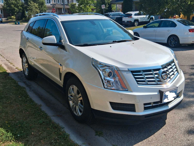 Beautiful Pearl White Cadillac SRX Safetied in Cars & Trucks in Brantford - Image 3