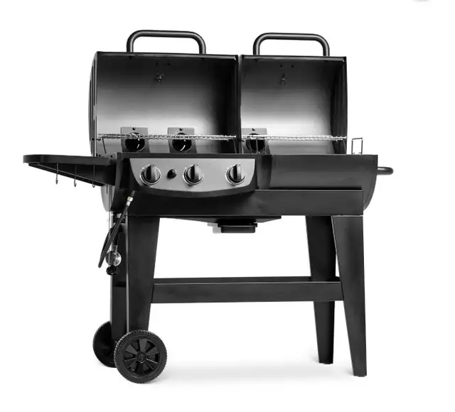 Charcoal and Gas Grill dual Fuel Pro Smoker in BBQs & Outdoor Cooking in Kitchener / Waterloo - Image 3
