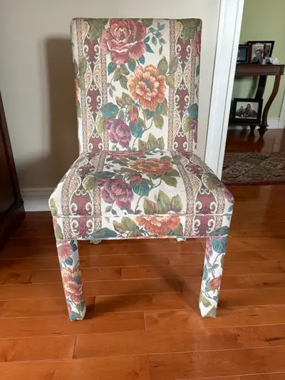 10 chaises capitonnées pour salle à manger à manger , View more