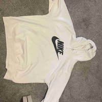 White Nike hoodie size XXL