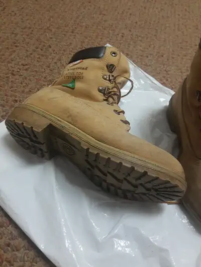 Bottes de travail acier et huile résistants, View more