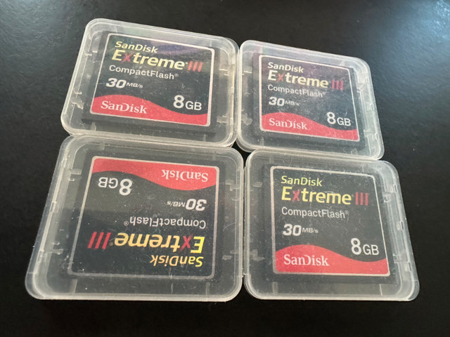 2 8 GB SanDisk Extreme III CompactFlash cards in Cameras & Camcorders in City of Toronto