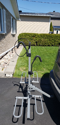 Support pour vélo Sport Rack  avec barrures  pour 2 vélos .