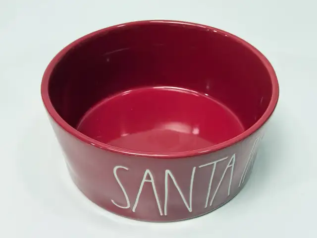 Rae Dunn Santa Paws Large Dog Bowl Red Ceramic Pet Dish in Accessories in Ottawa - Image 2