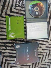 halo 5 collectors edition with extras still in wrapping 