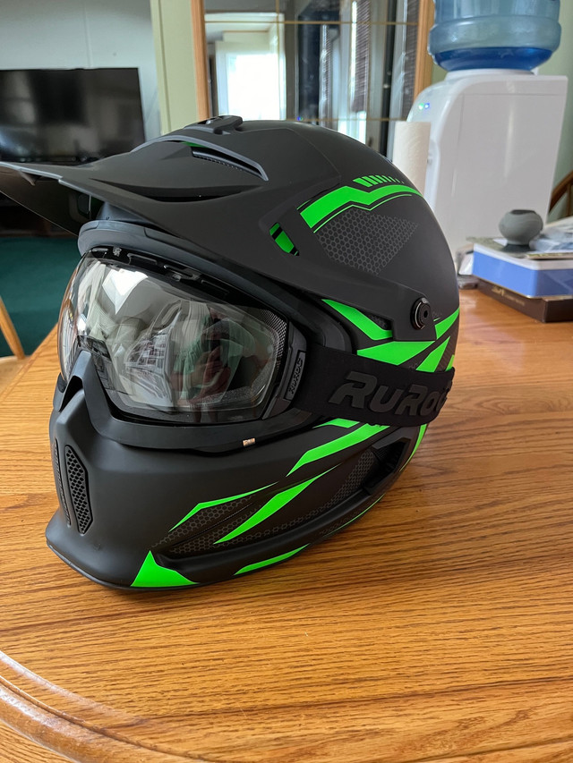 Ruroc Berserker Cobra Motorcycle Helmet in Other in Swift Current