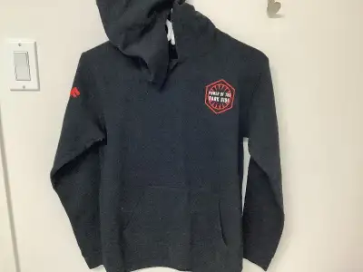 Hoodie, chandail à capuchon noir, View more