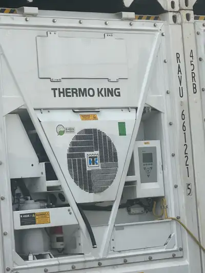 3.5yrs old ThermoKing 40’ reefers, primarily stored indoors since 2022 for sale in brand new conditi...