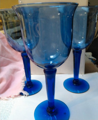 Vintage Large Cobalt Blue Glasses x4