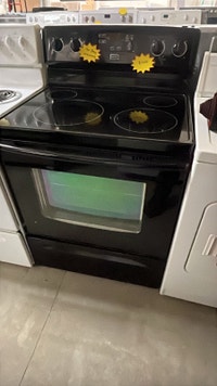 Maytag 30” Black Glass Top Stove-30-Day Warranty  Kitchener / Waterloo Kitchener Area Preview