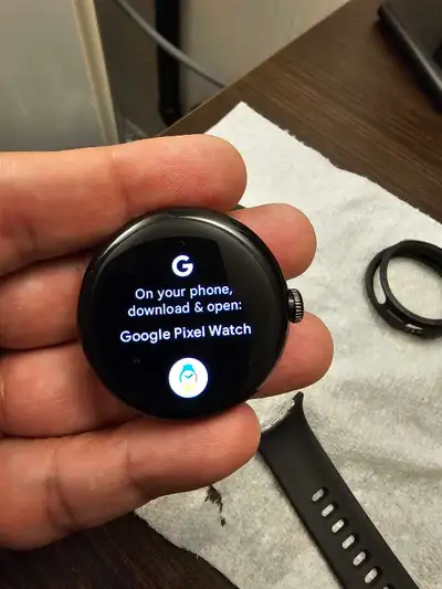 Pixel Watch 1, View more