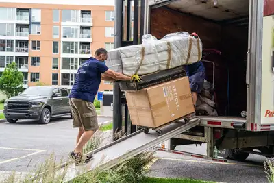 Available Today / This Week Affordable moving help in Milton, Mississauga, Oakville, Burlington, Ham...