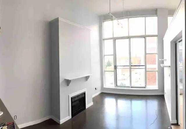 Kaufman Lofts | 1 Bed/1 Bath + Parking & Locker Included