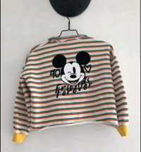 Chandail/Chemise Mickey Mouse Zara pour fille grandeur 9ans